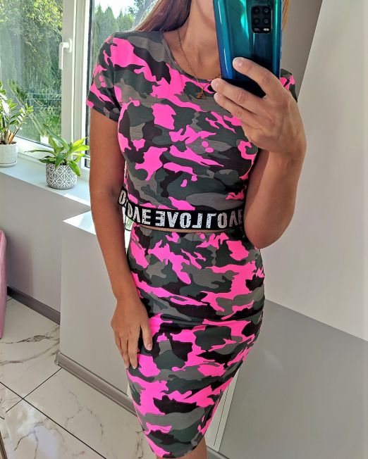 Camo mustriline komplekt💂🏽💄