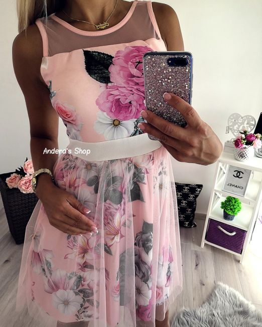 Stretsh kangast lilleline kleidike🌷👗(Värvivalik)✨