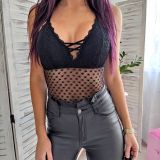 Naiselik pitsbody