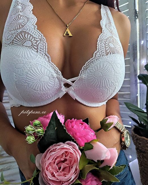 Rinnahoidja Lacey (B korv)